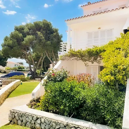 アパート Lia En Port Addaia, Piscina Y Barbacoa, Perfecto Vacaciones ポルト・ダッダイア
