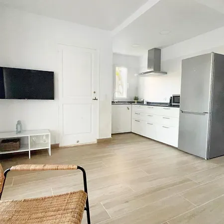 Lia En Port Addaia, Piscina Y Barbacoa, Perfecto Vacaciones *